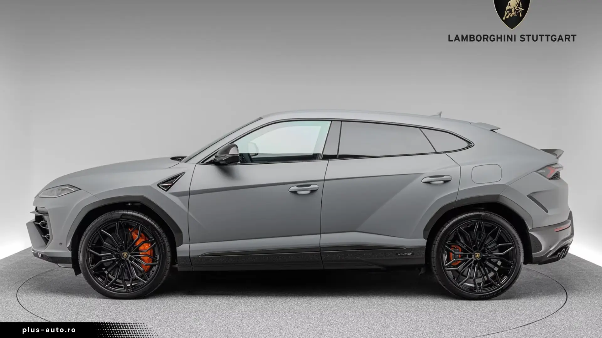 Lamborghini Urus SE Carbon Exterior Package Grigio China