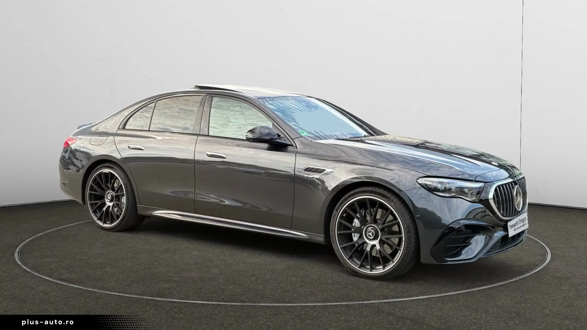 MERCEDES-AMG E 53 HYBRID   SUPERSCREEN • PANO • 360