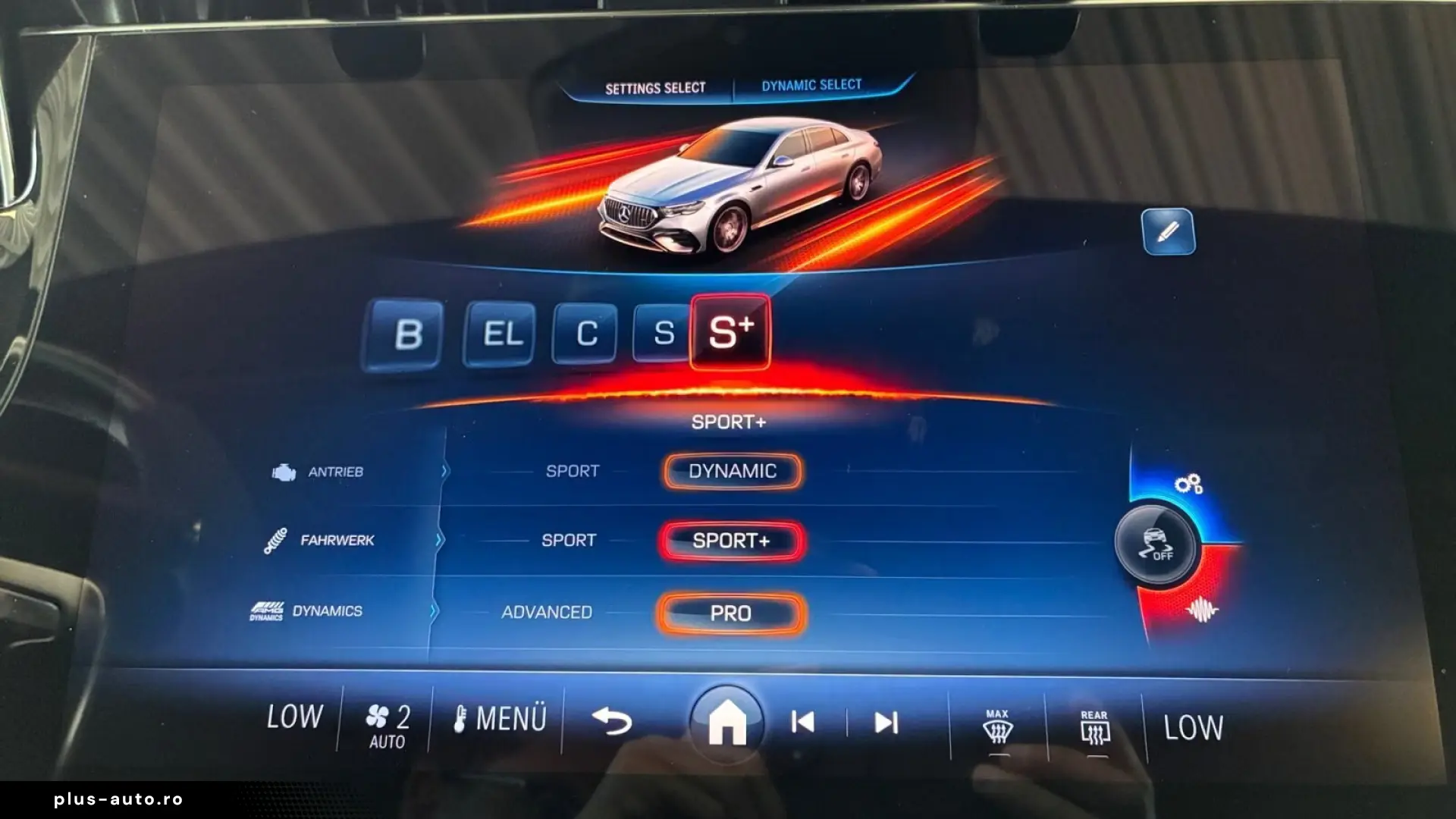 MERCEDES-AMG E 53 HYBRID   SUPERSCREEN • PANO • 360