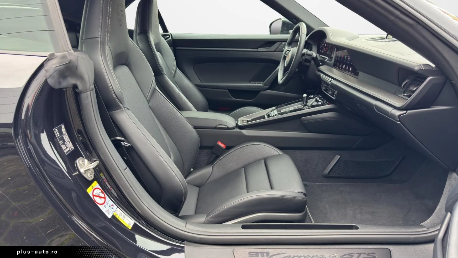 Porsche 992 911 Carrera 4 GTS Cabriolet InnoDrive BOSE