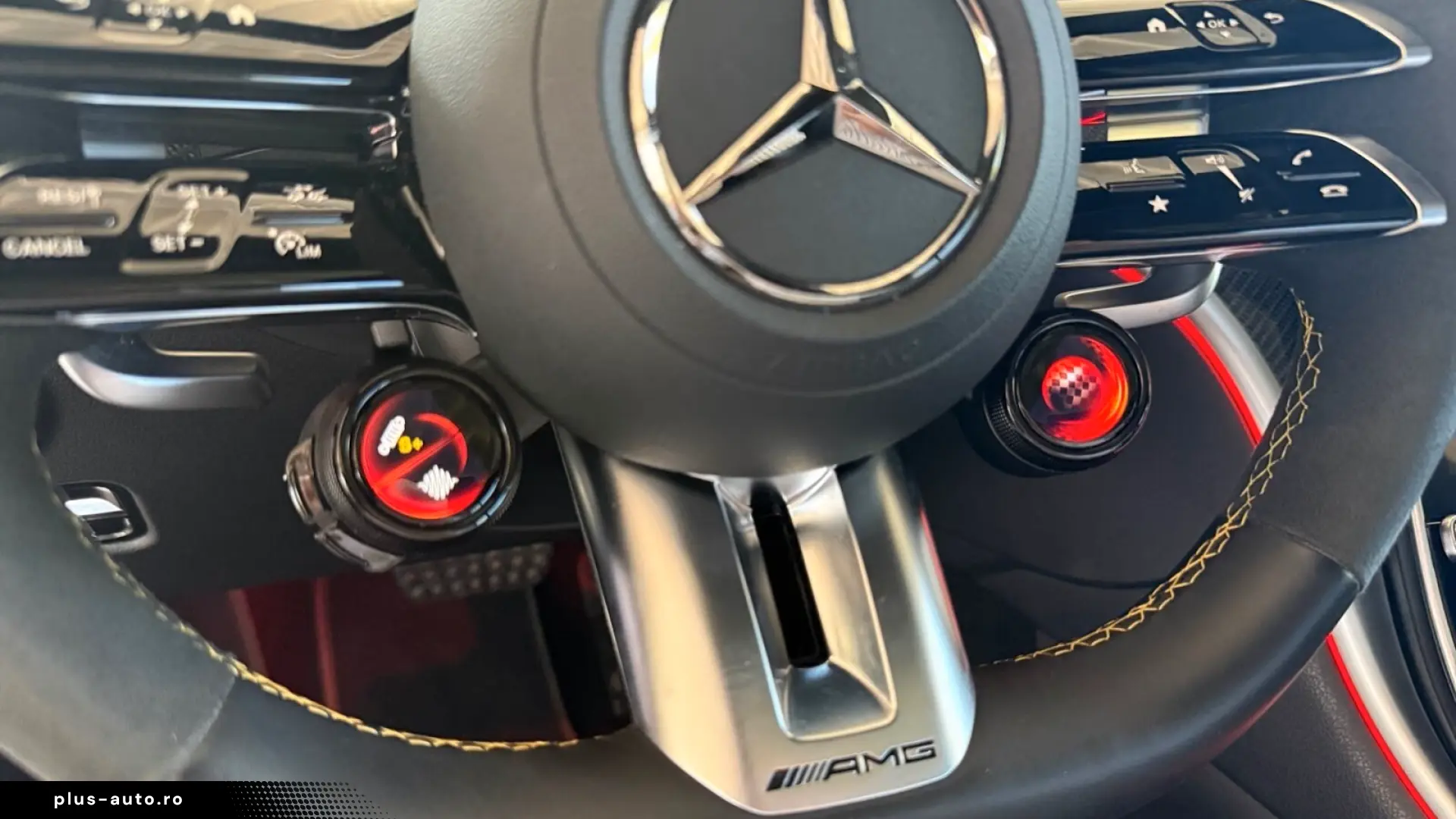 MERCEDES-AMG C 63 S   680 CP • AMG AERO • CARBON • HUD
