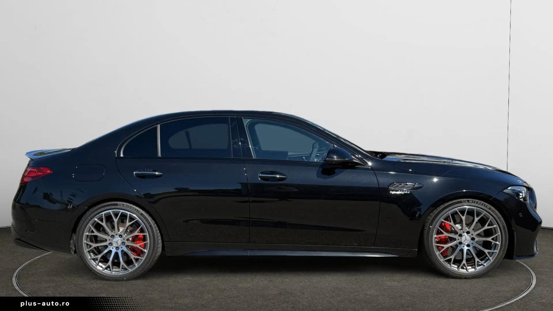 MERCEDES-AMG C 63 S   680 CP • AMG AERO • CARBON • HUD