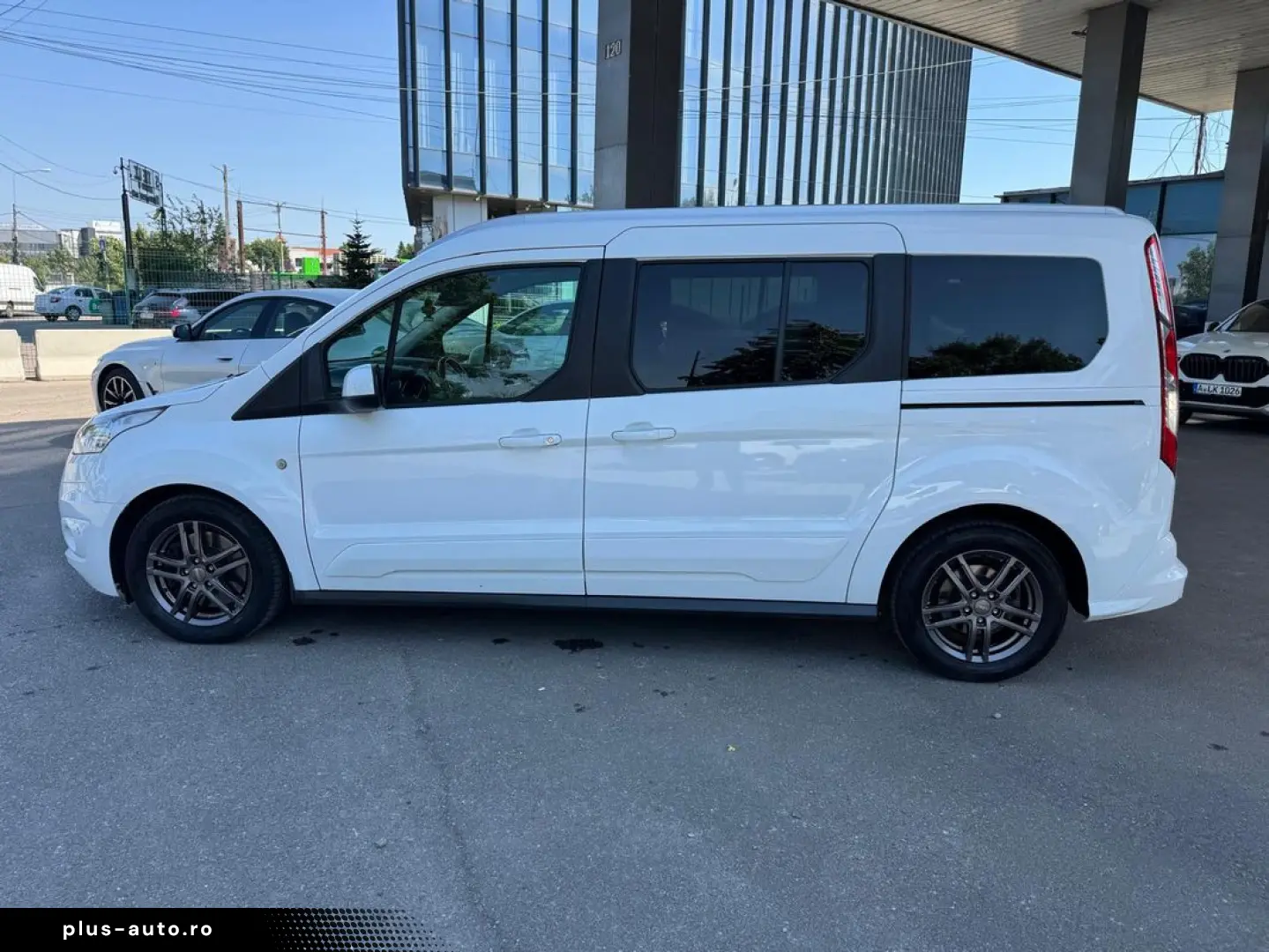 Ford Tourneo-Connect