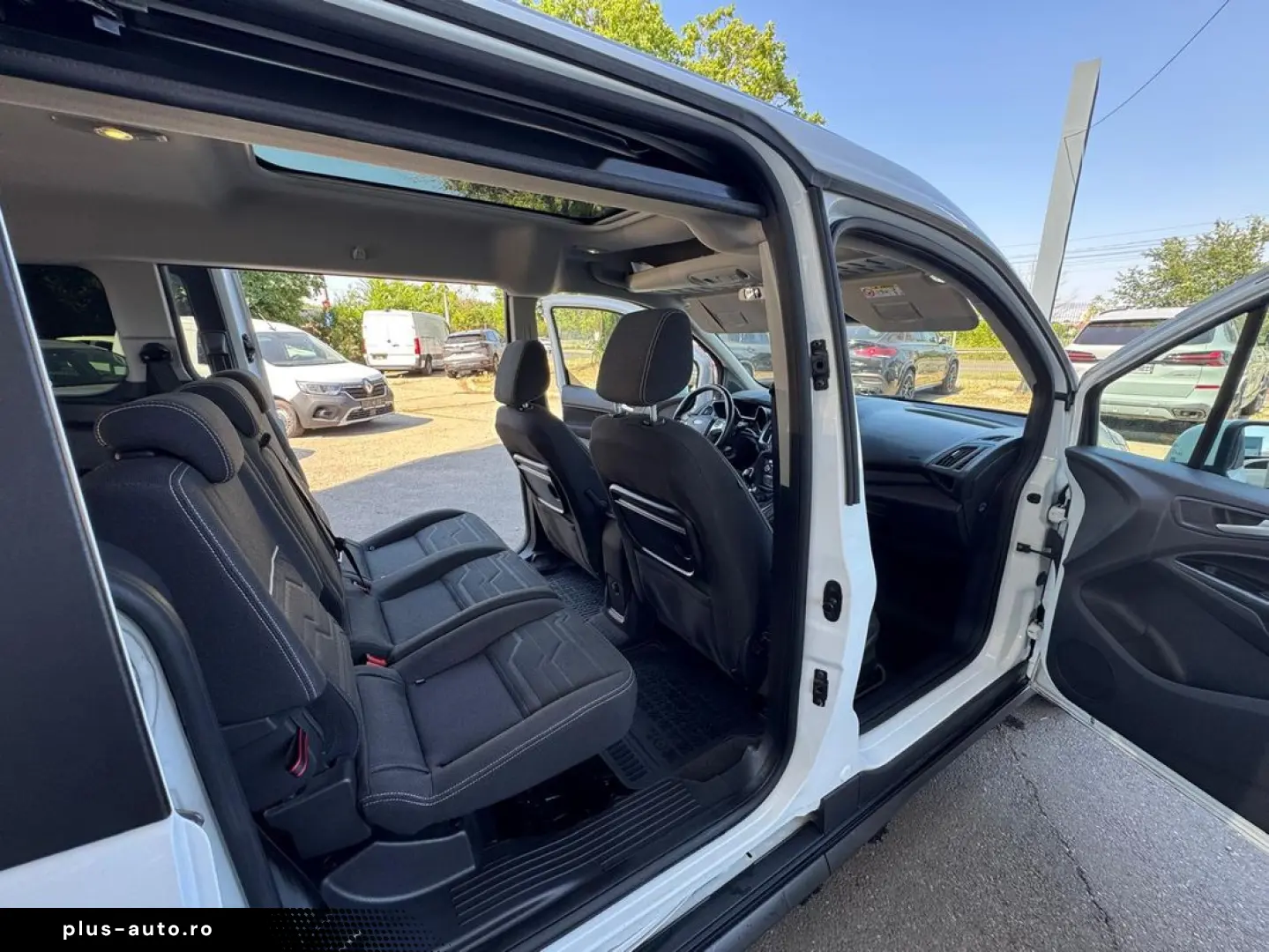 Ford Tourneo-Connect