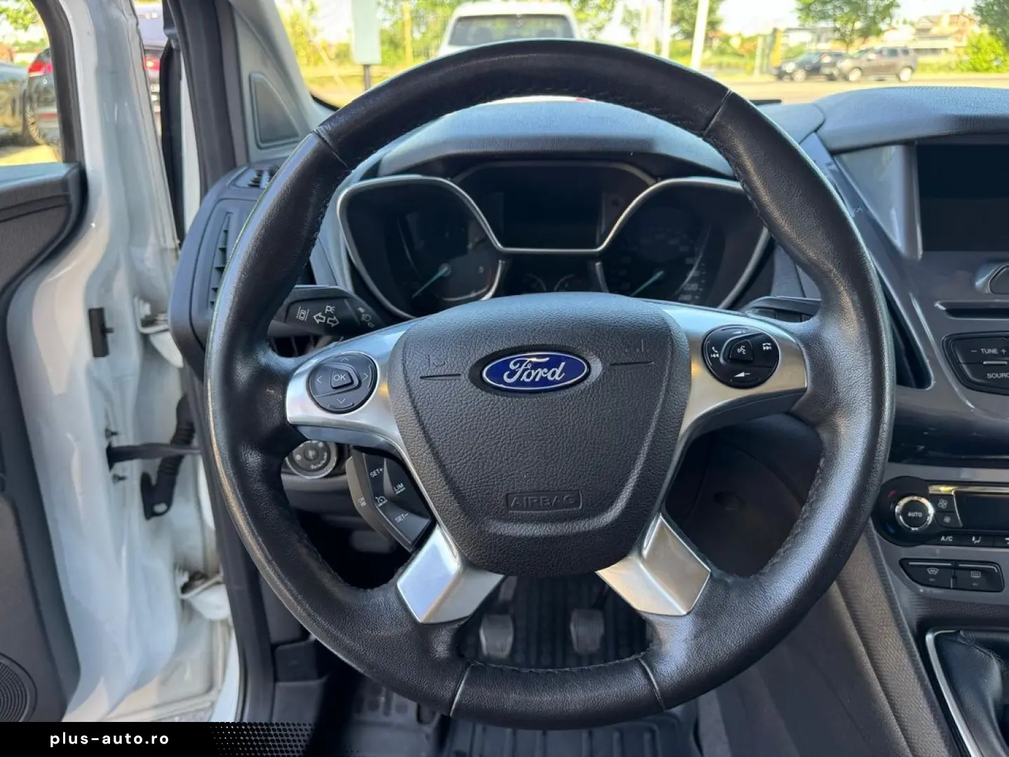 Ford Tourneo-Connect
