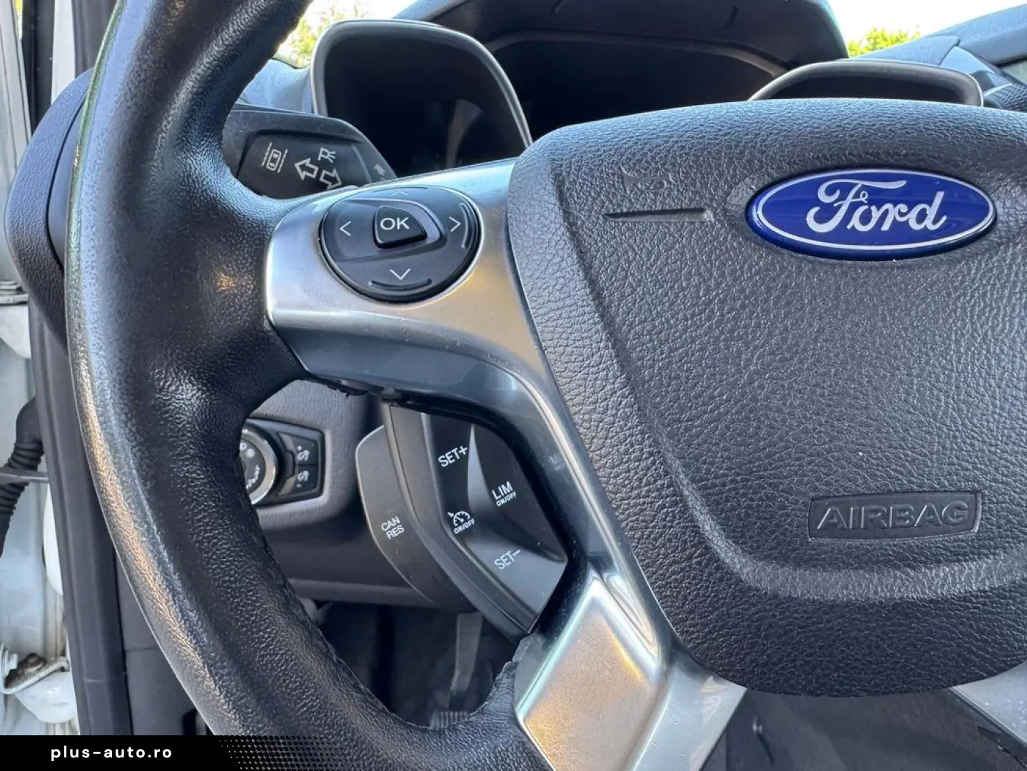 Ford Tourneo-Connect