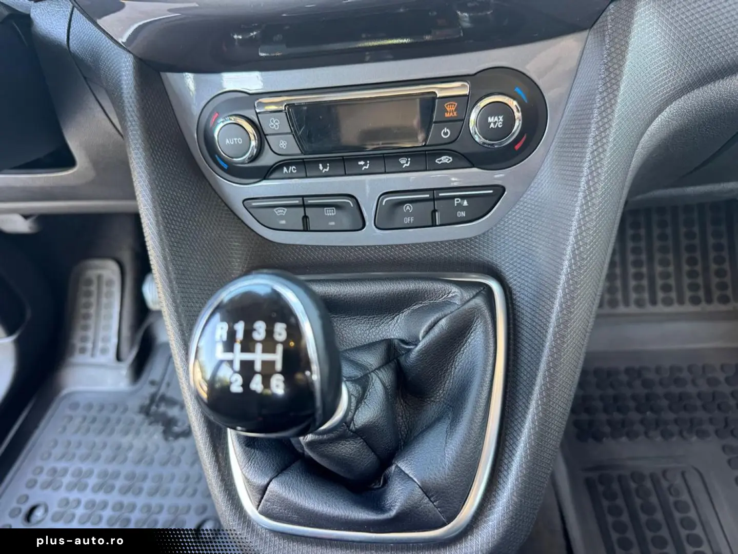 Ford Tourneo-Connect