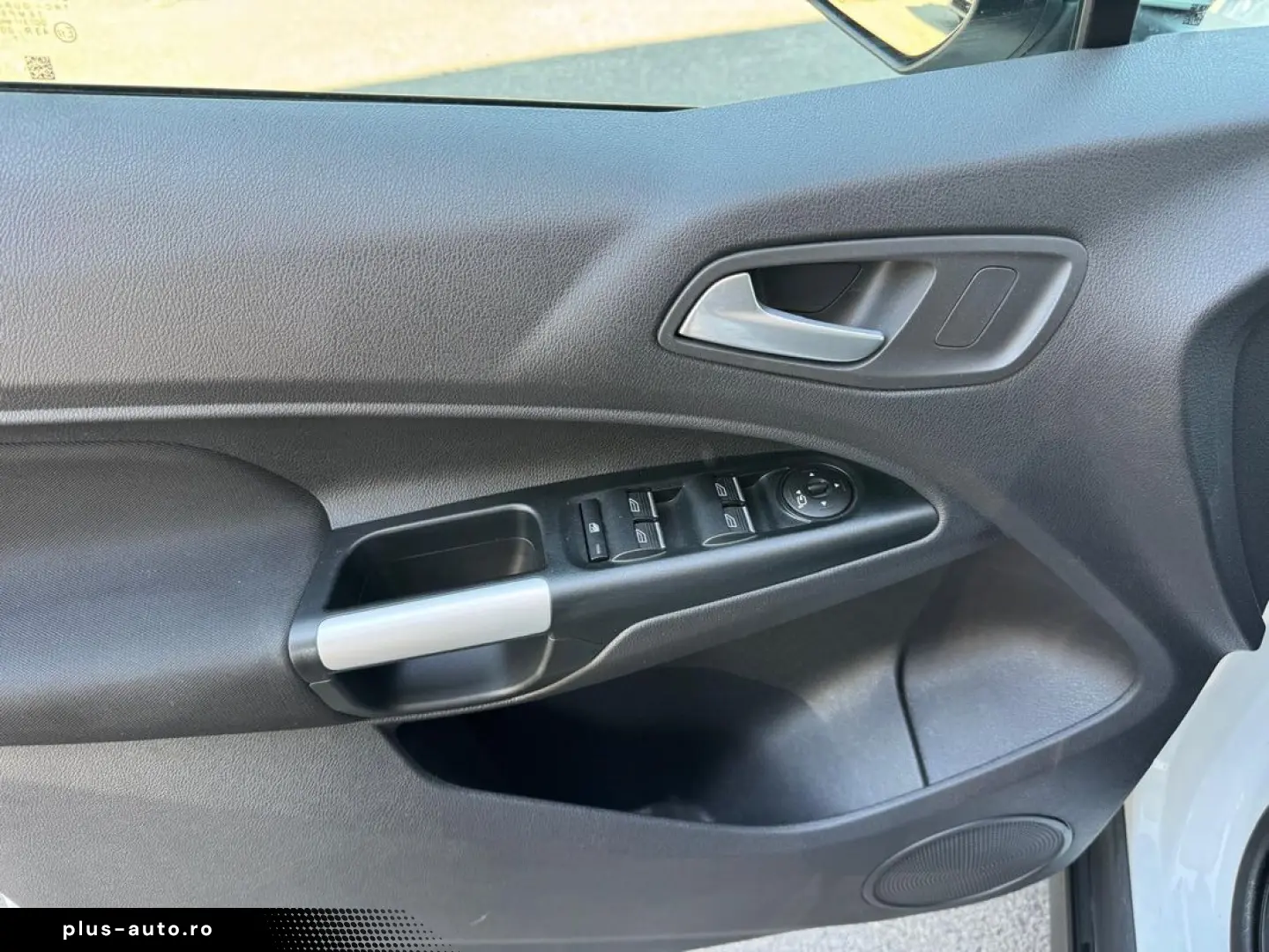 Ford Tourneo-Connect