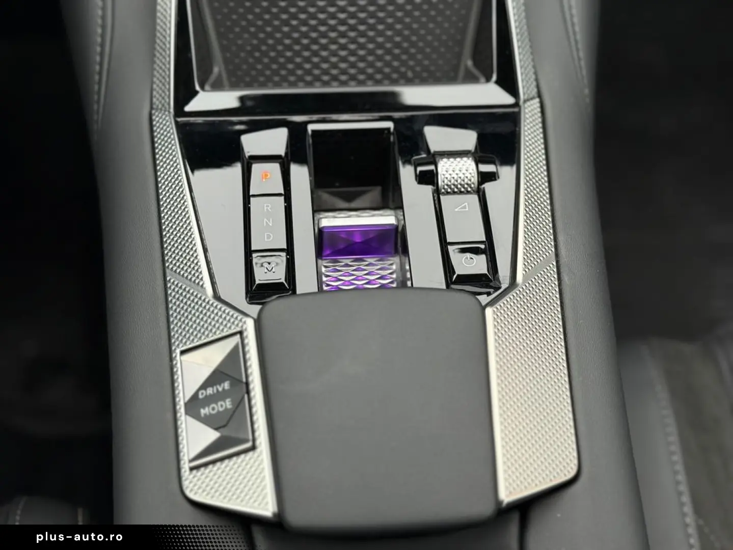 Ds-Automobiles Dsa-Ds4