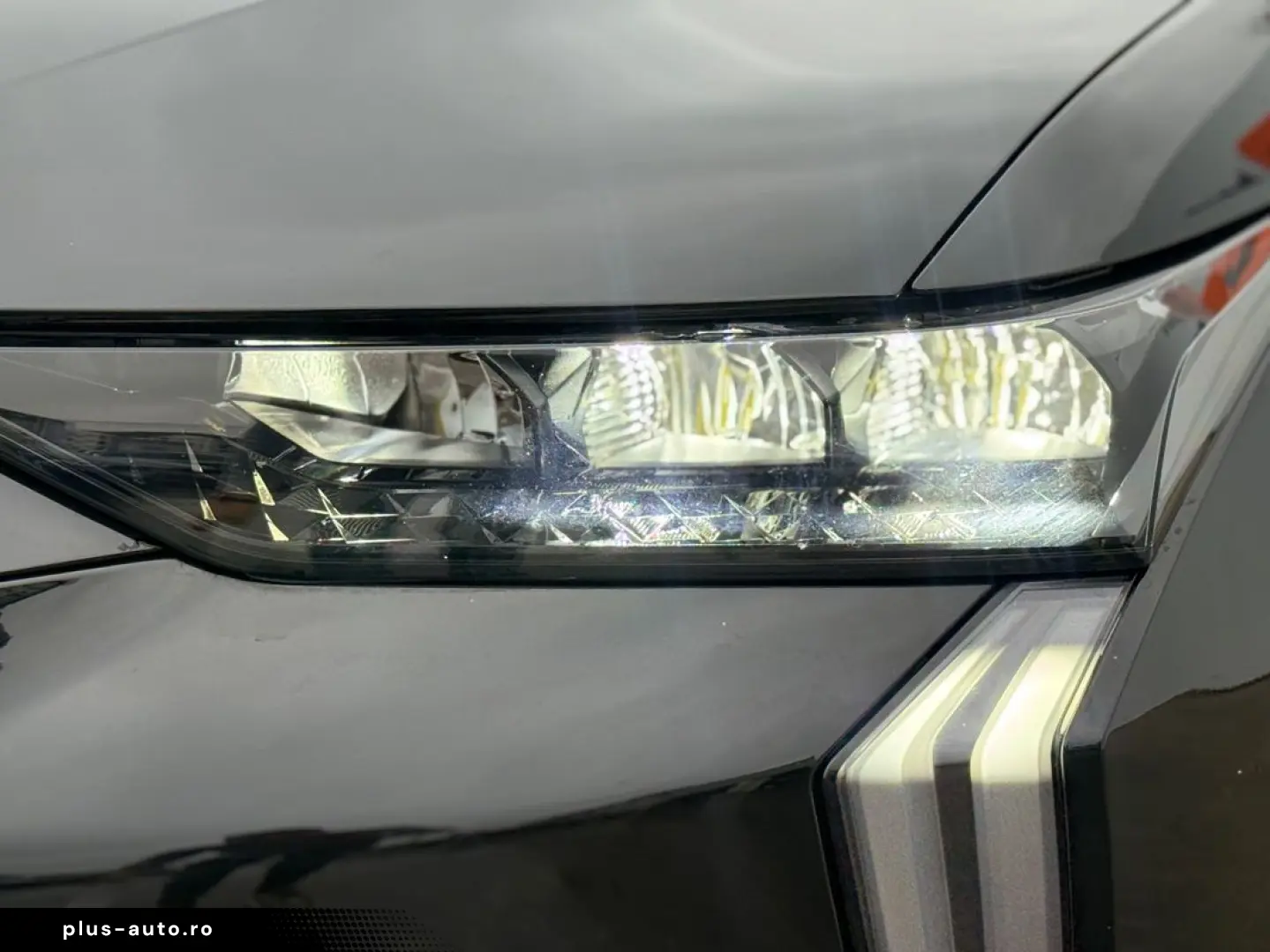 Ds-Automobiles Dsa-Ds4