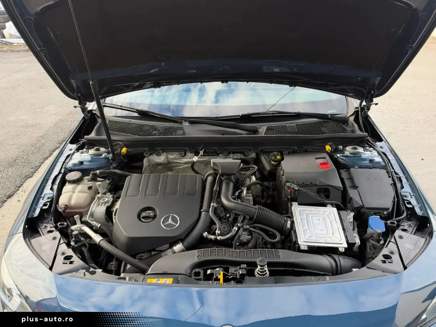Mercedes-Benz Cla-200