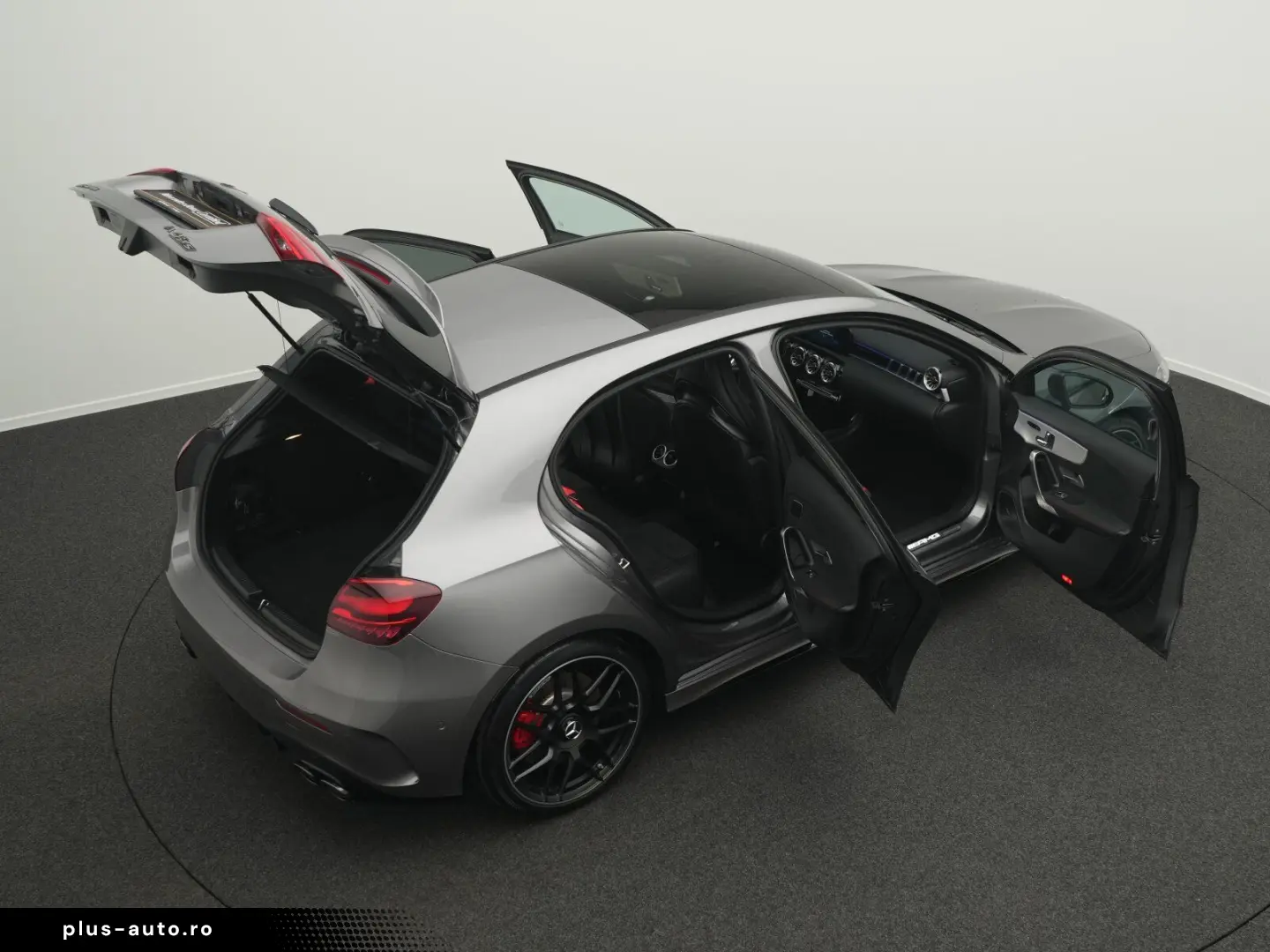 MERCEDES-AMG A 45s 4Matic-Night-Panoramic-Burmester-Camera