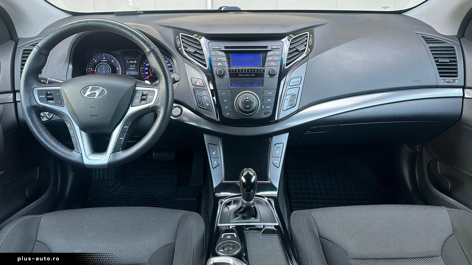 Hyundai i40 1.7 Diesel 136 CP An 2012