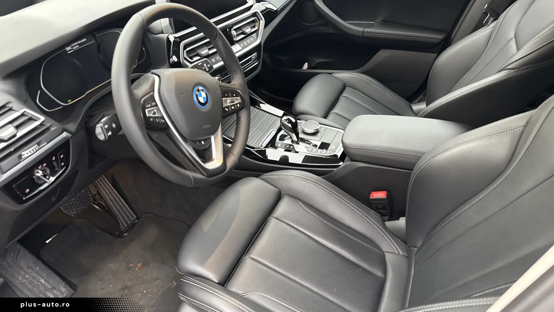 BMW X3 xDrive30e- Plug In hybird - Panoramic