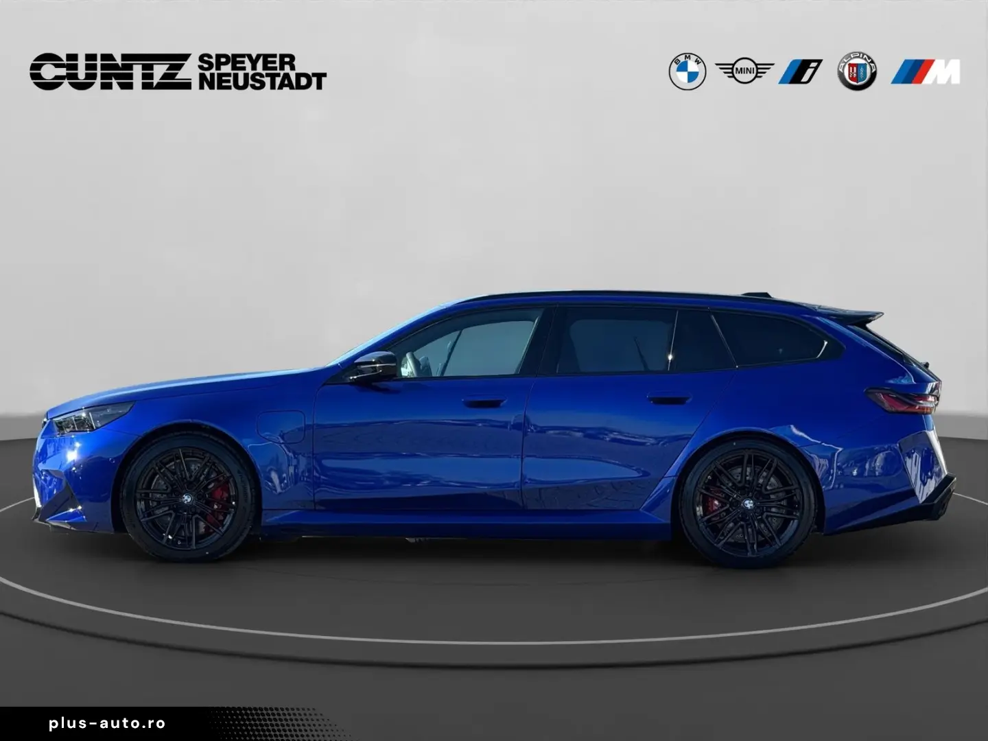 BMW M5 Touring - 360 - Bowers & Wilkins