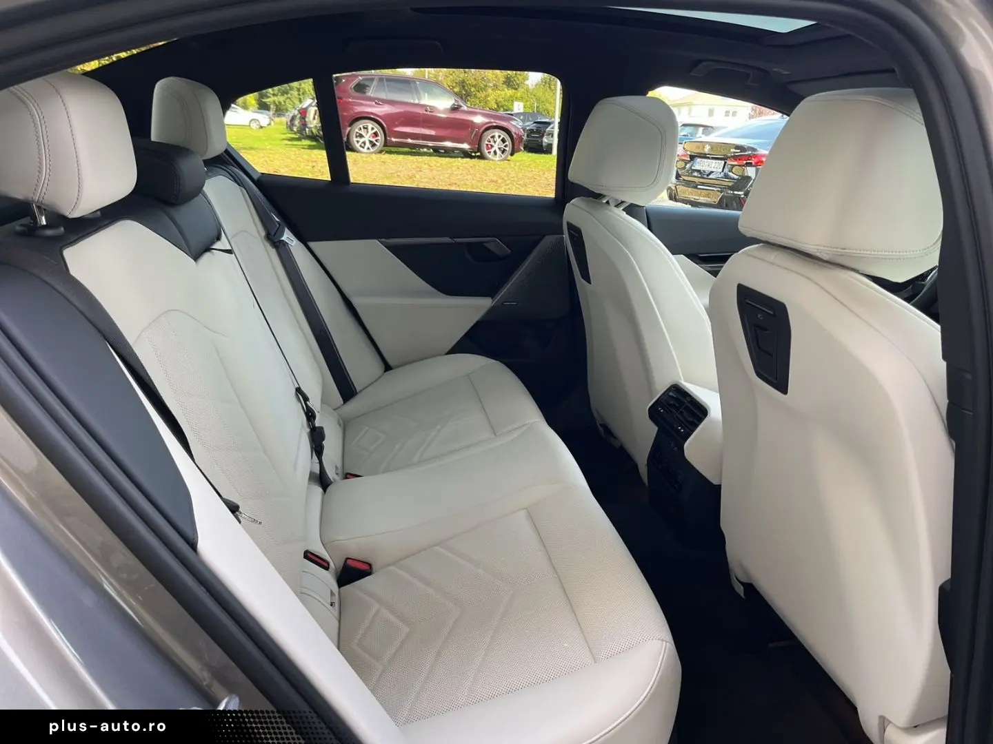 BMW 520 d M Sport Pro xDrive HUD StandHZG Pano Navi