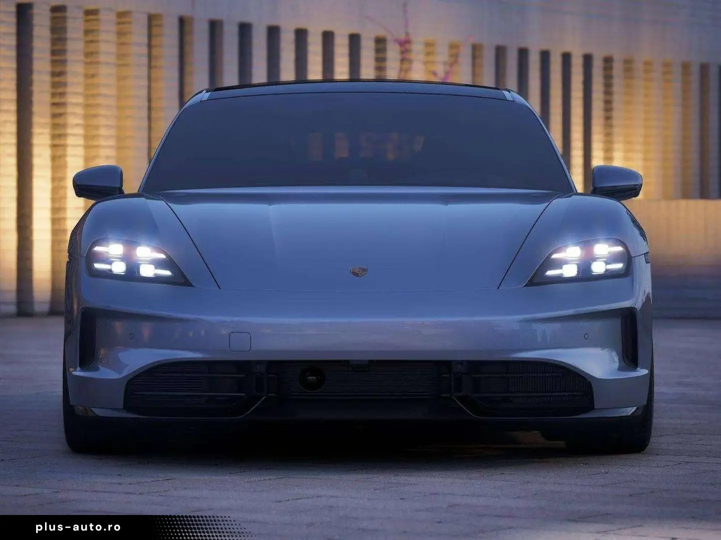 PORSCHE Taycan GTS 105 kWh SPORTDESIGN PERF BATT  CHRONO
