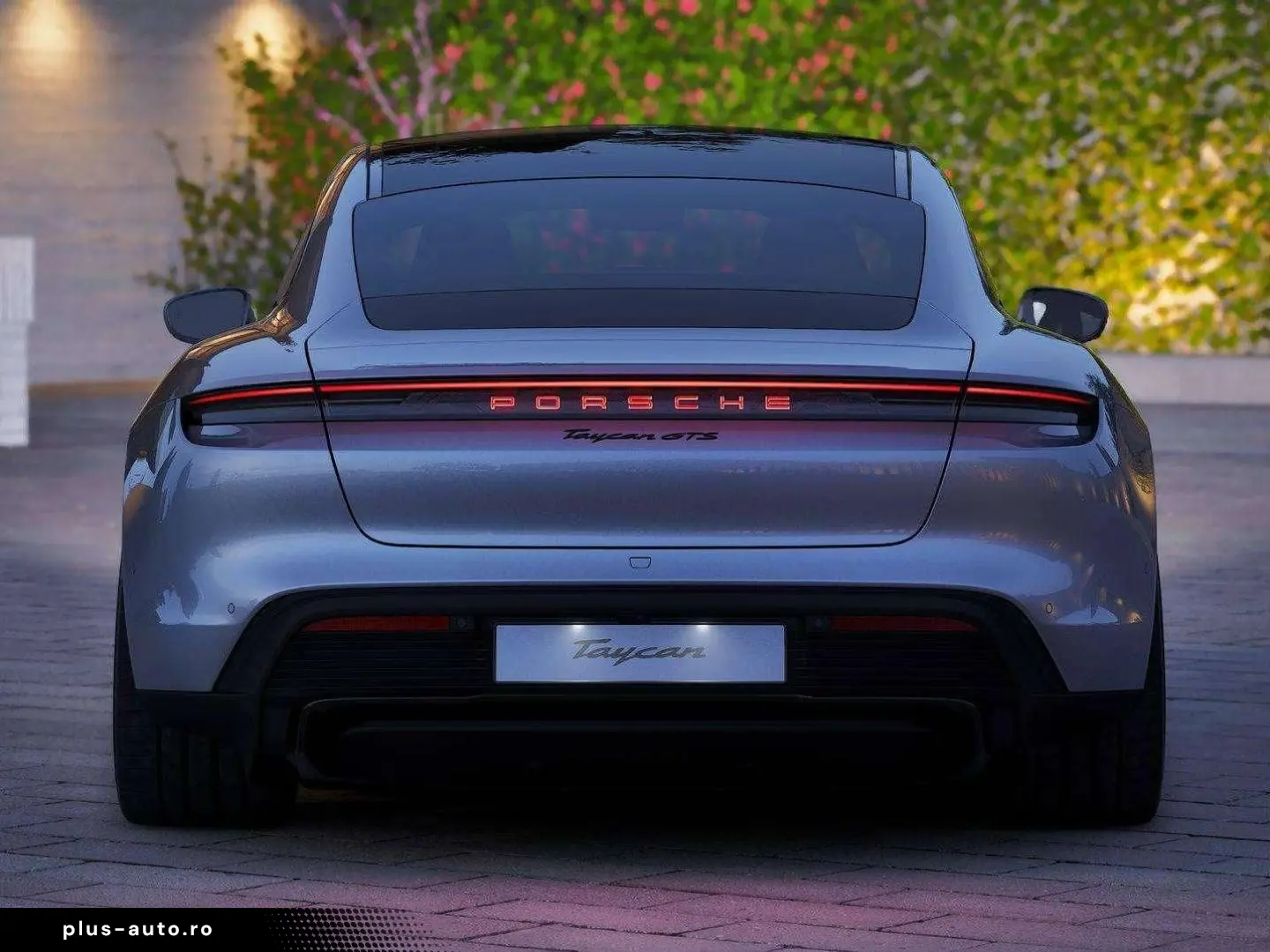 PORSCHE Taycan GTS 105 kWh SPORTDESIGN PERF BATT  CHRONO