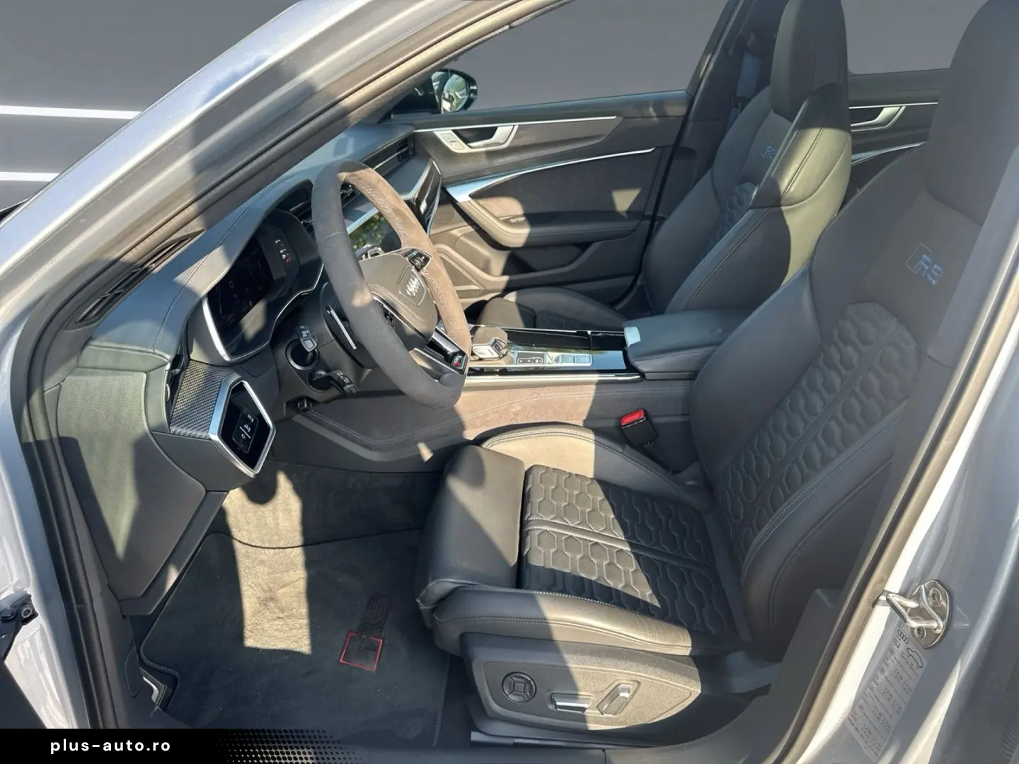 AUDI RS6 Avant Performance Quattro - PANO - B&O - 360