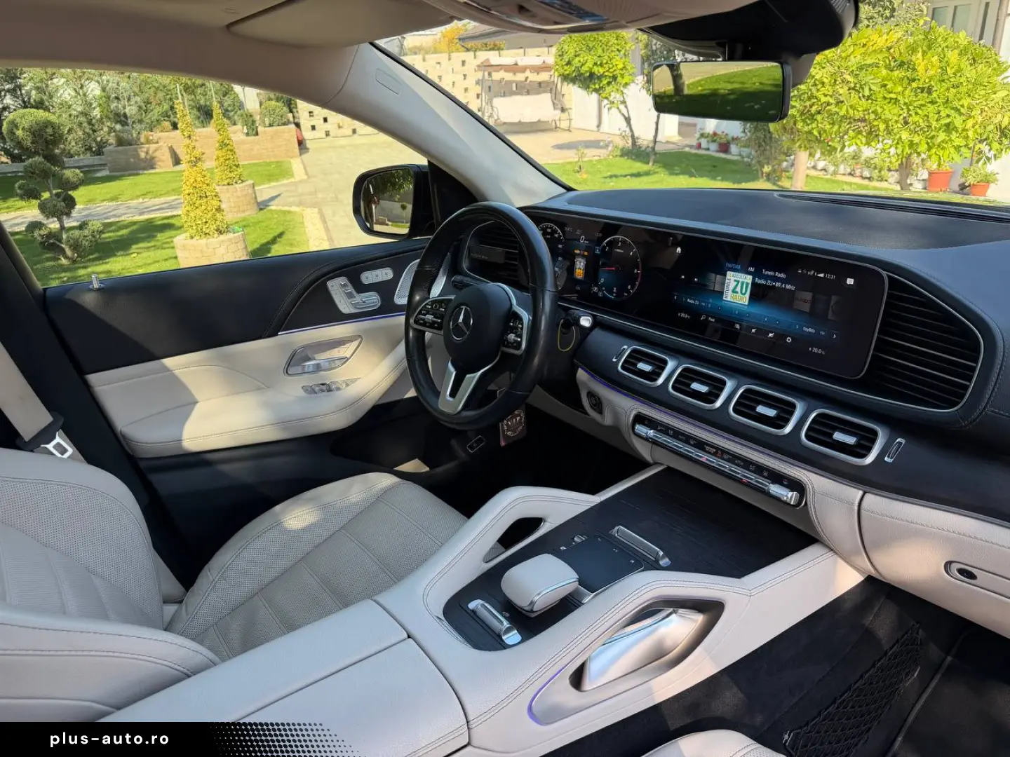 Mercedes-Benz 400D