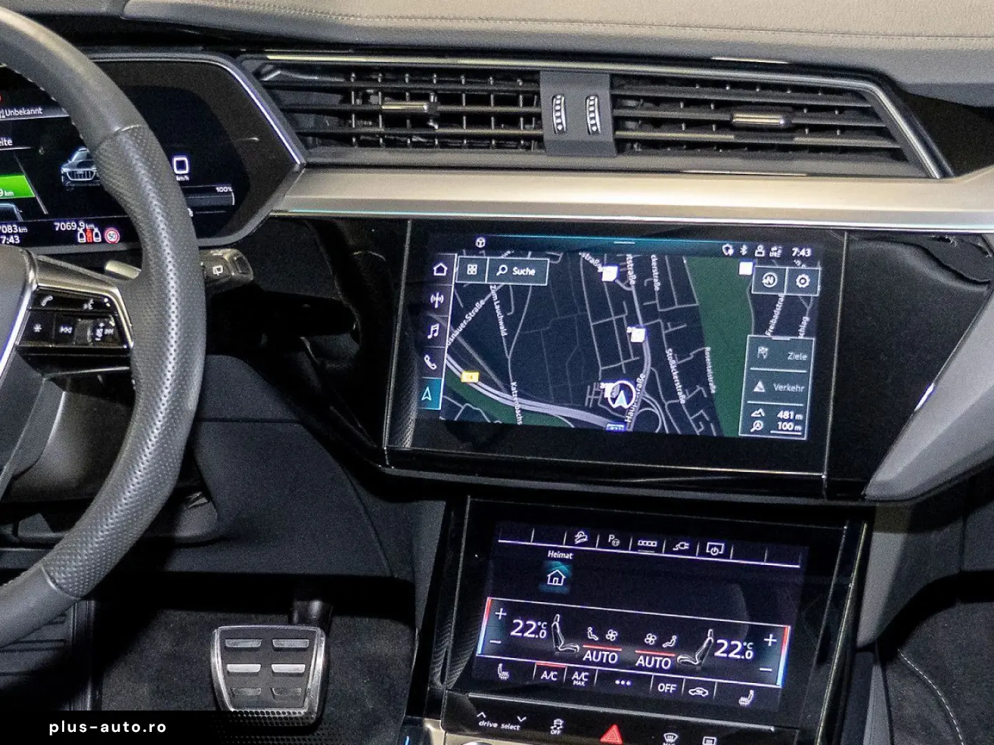 AUDI Q8 e-tron 50 quattro S line Matrix B&O 360  21
