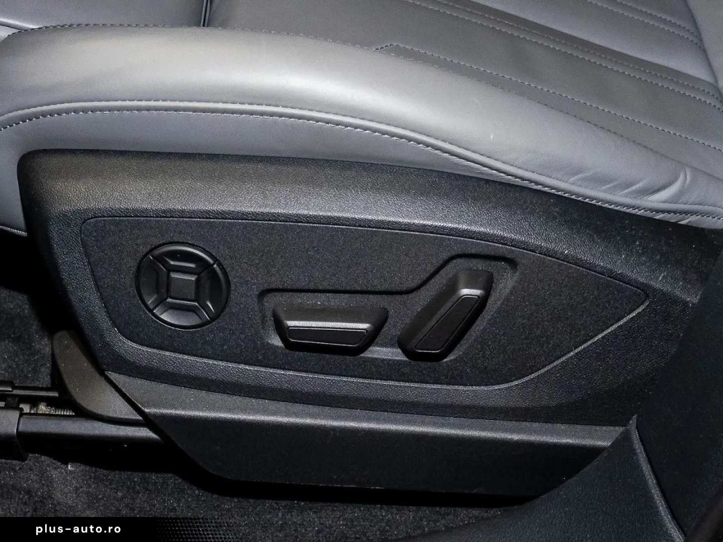 AUDI Q8 e-tron 50 quattro S line Matrix B&O 360  21
