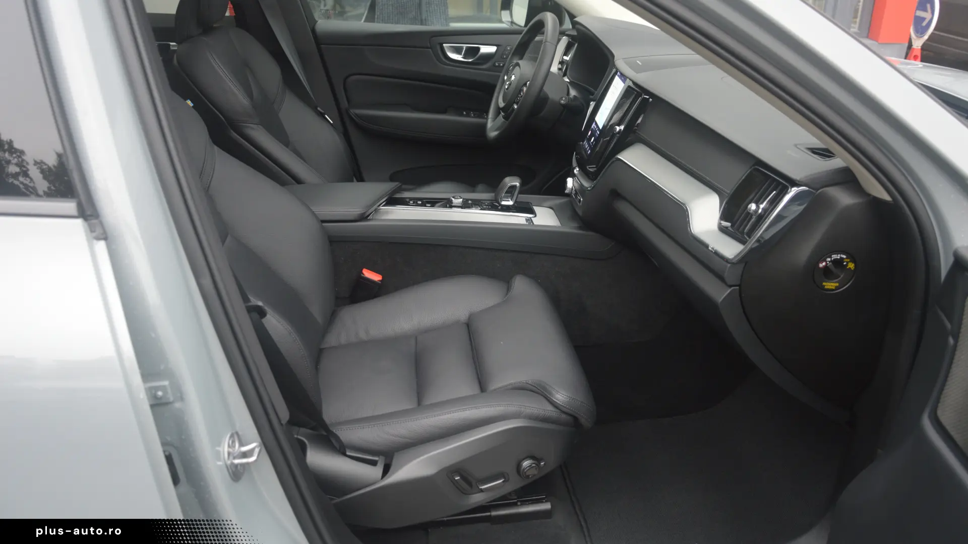 Volvo XC60 2024 Plug In