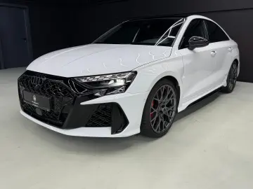 AUDI RS3 Limo 2.5 TFSI quattro Pano  Massage