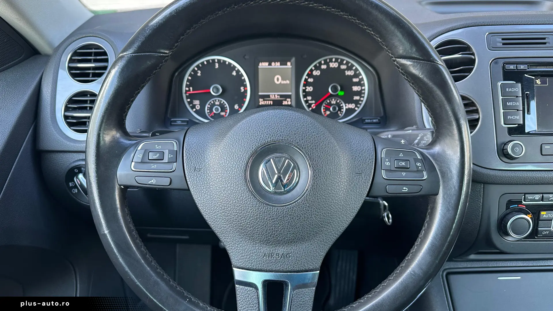 Volkswagen Tiguan 2.0 Diesel 140 CP An 2012