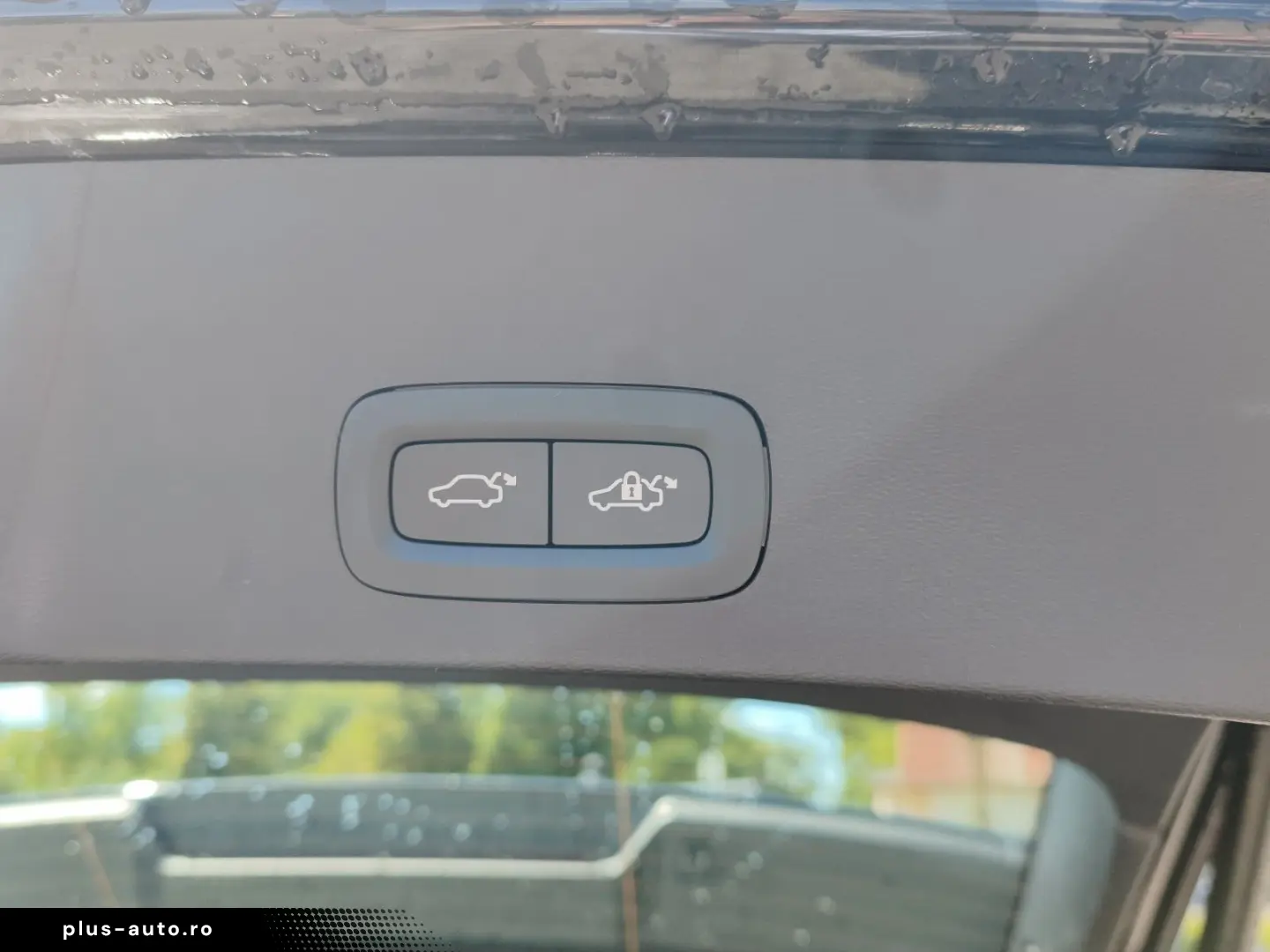 VOLVO XC40 B3 Plus Black Edition 2WD