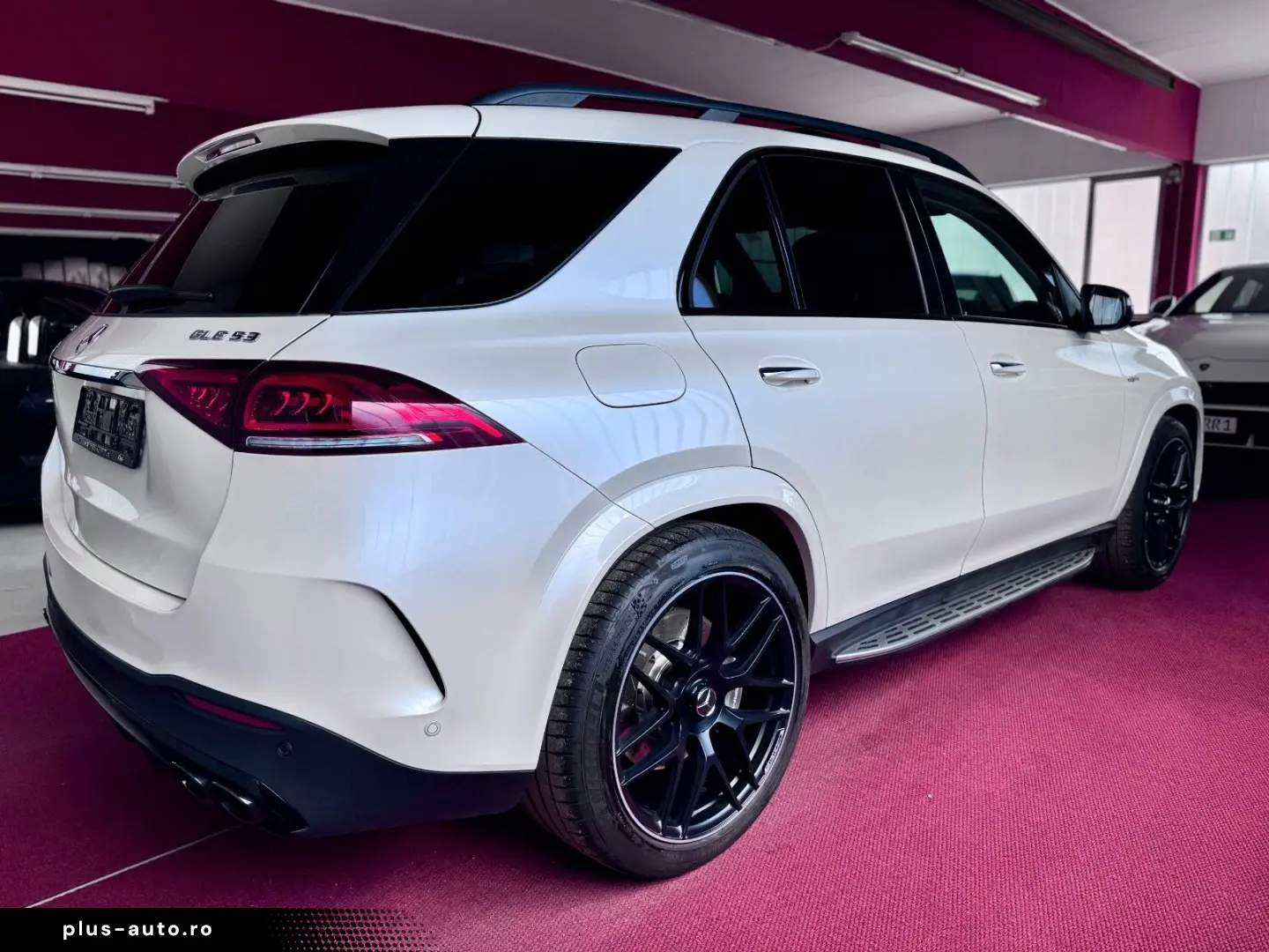 MERCEDES-BENZ GLE 53 AMG Pano Distronic Bur HighEnd Airmatic