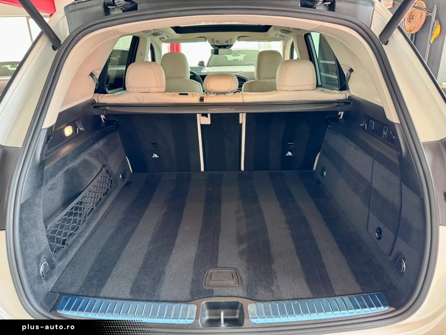 MERCEDES-BENZ GLE 53 AMG Pano Distronic Bur HighEnd Airmatic