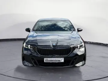 BMW 520d M Sportpaket Pro Iconic Glow AHK Komfortsit