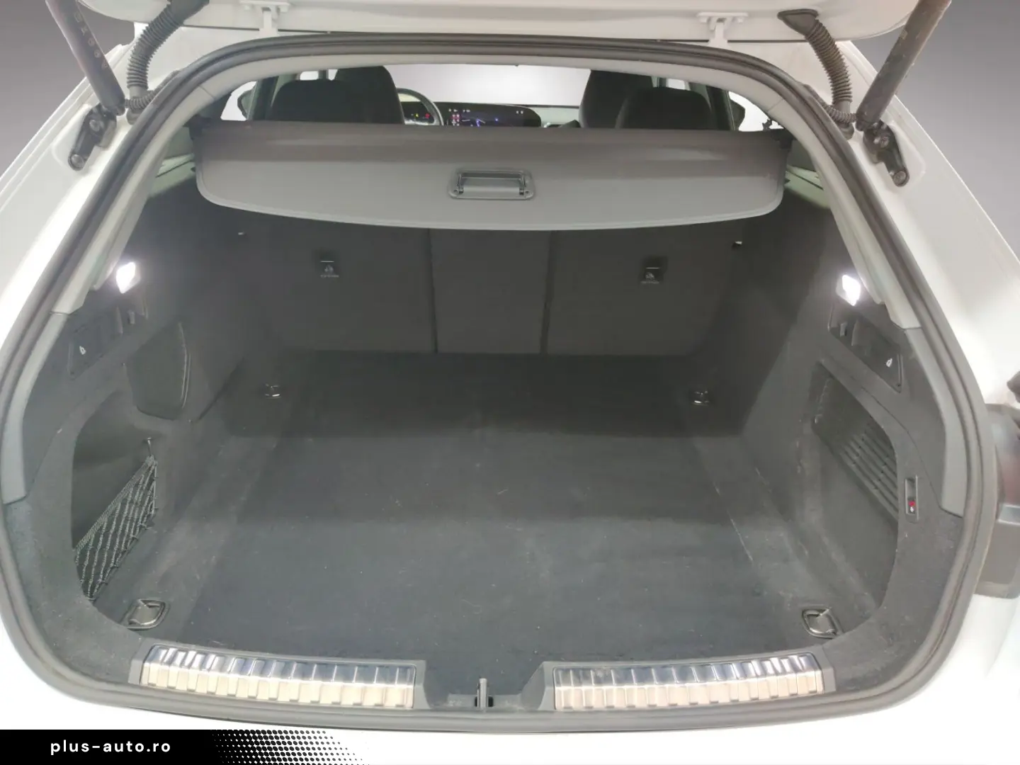 AUDI A5 Avant Advanced TDI AHK LED  RFK Tech 11.29Gar