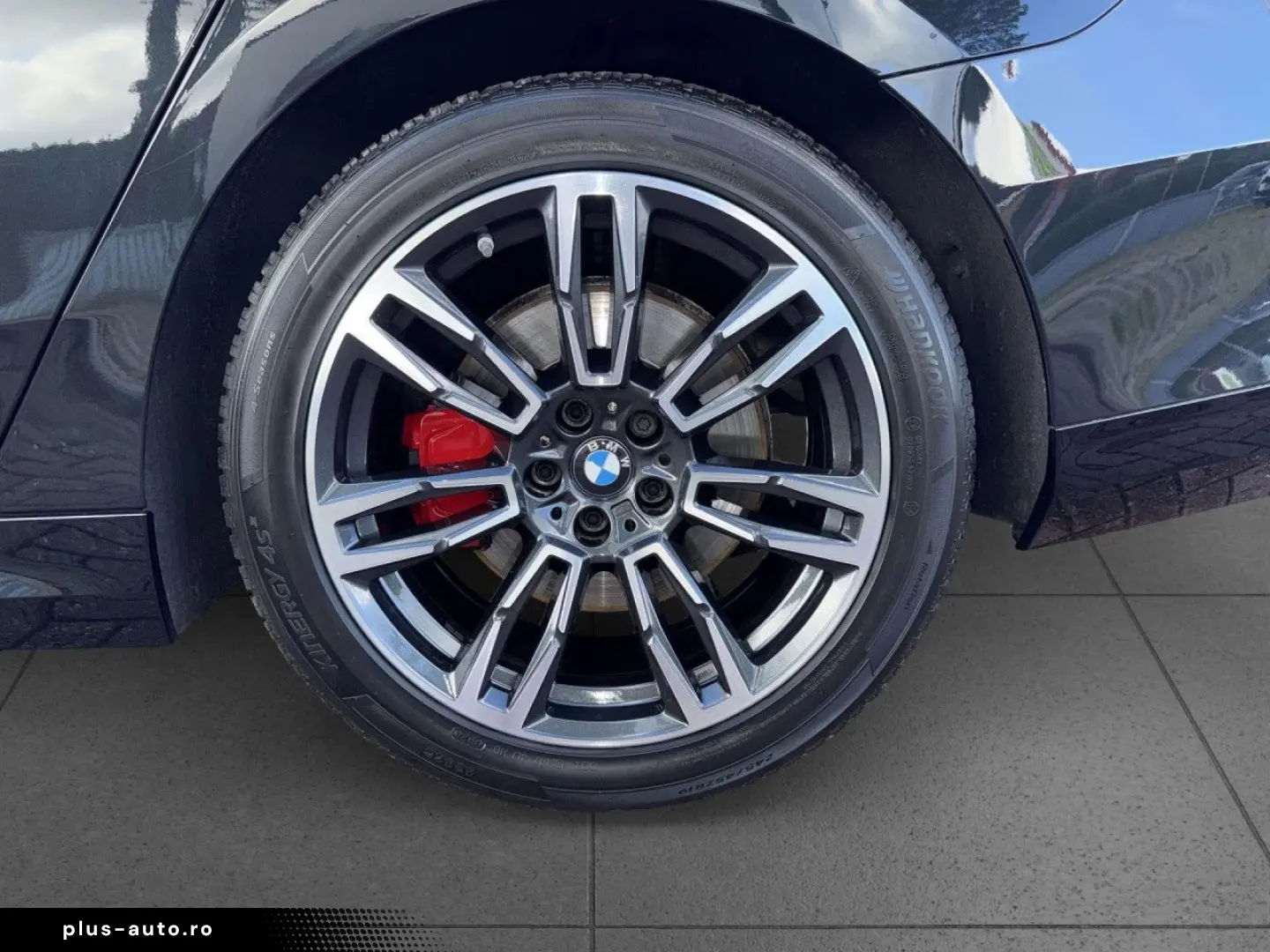 BMW 520d M SPORT PRO Iconic AdLED LivePro H K 360