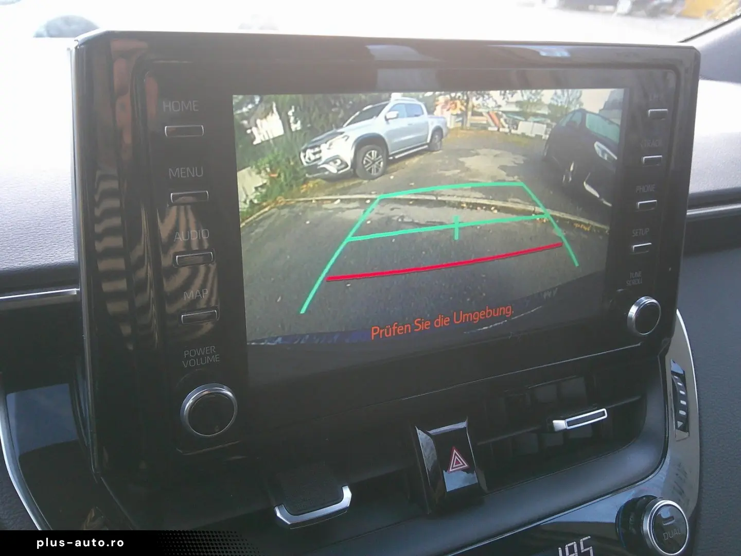 TOYOTA Corolla Touring Sports Hybrid Business Edition