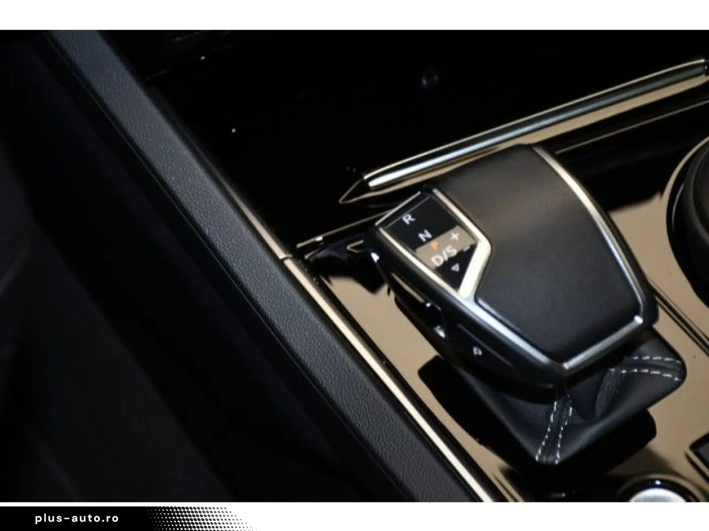 VW Touareg 3.0 TDI tiptronic R-Line HeadUp Luft LED