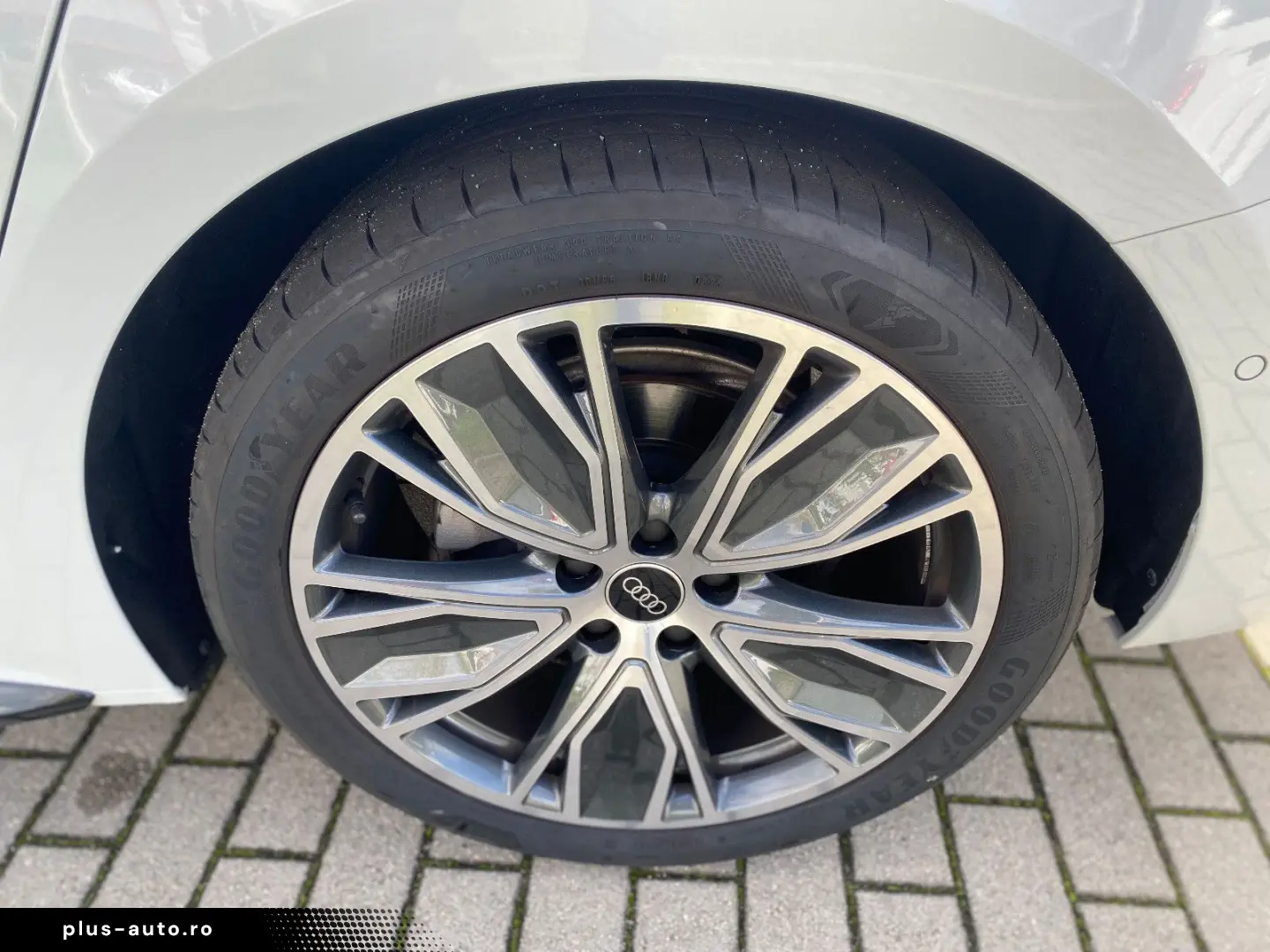 AUDI A5 Lim TFSI 150 kW 2x S line ACC Matrix