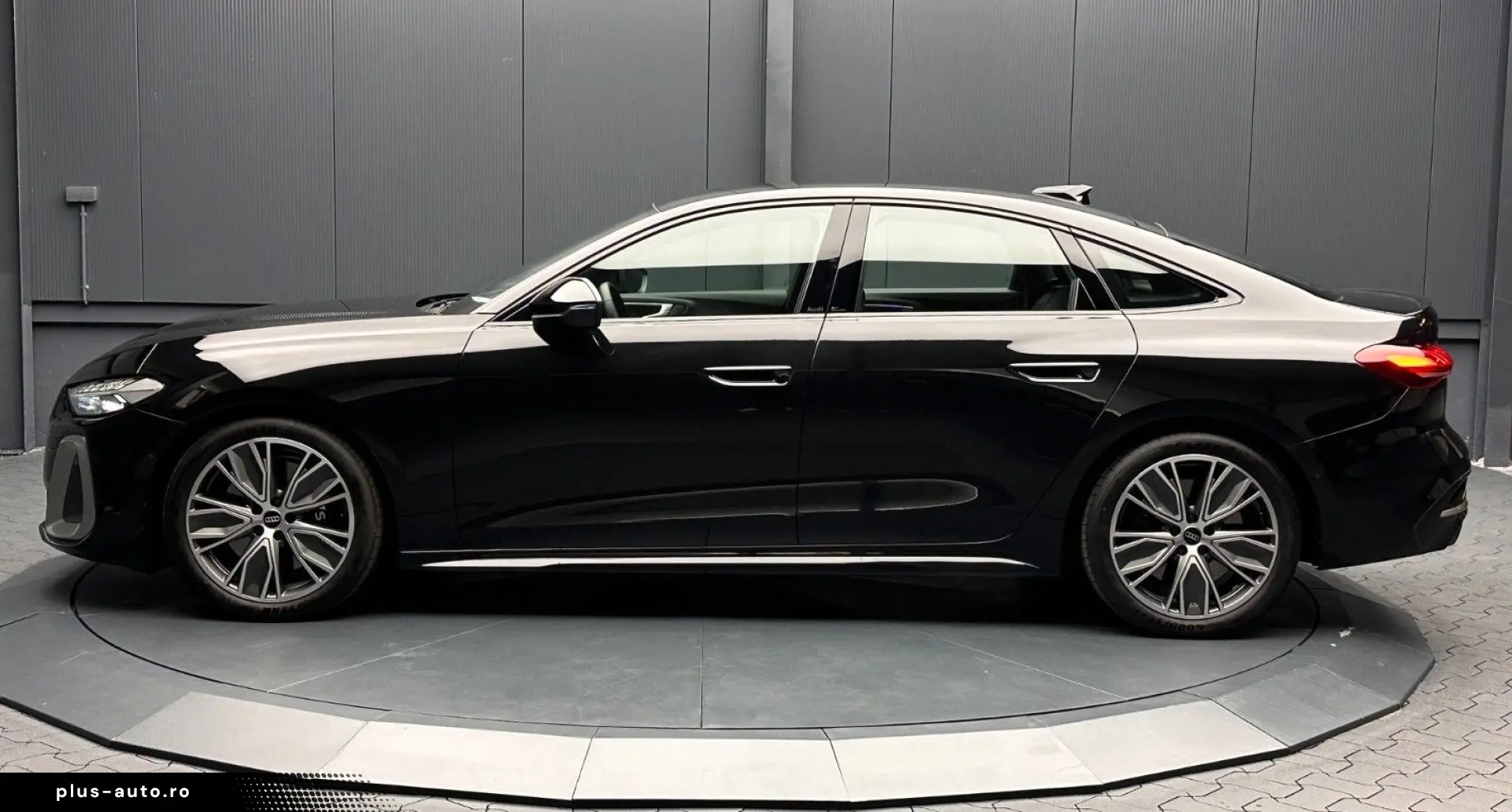 AUDI S5 Limousine TFSI quattro 270 kW Edition One