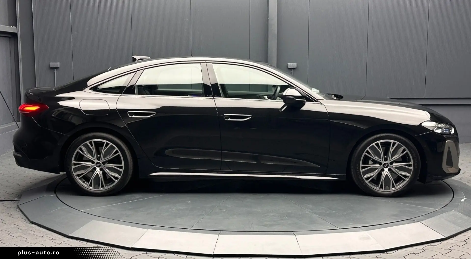 AUDI S5 Limousine TFSI quattro 270 kW Edition One