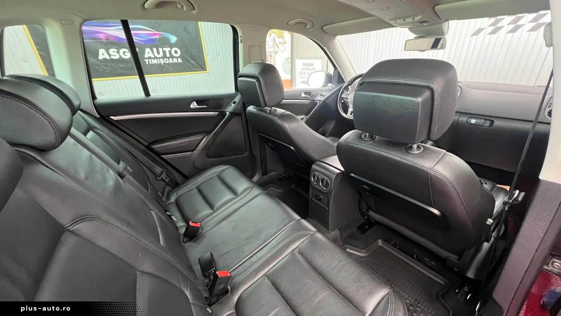 VW TIGUAN  AUTOMAT  4X4  AN 2014