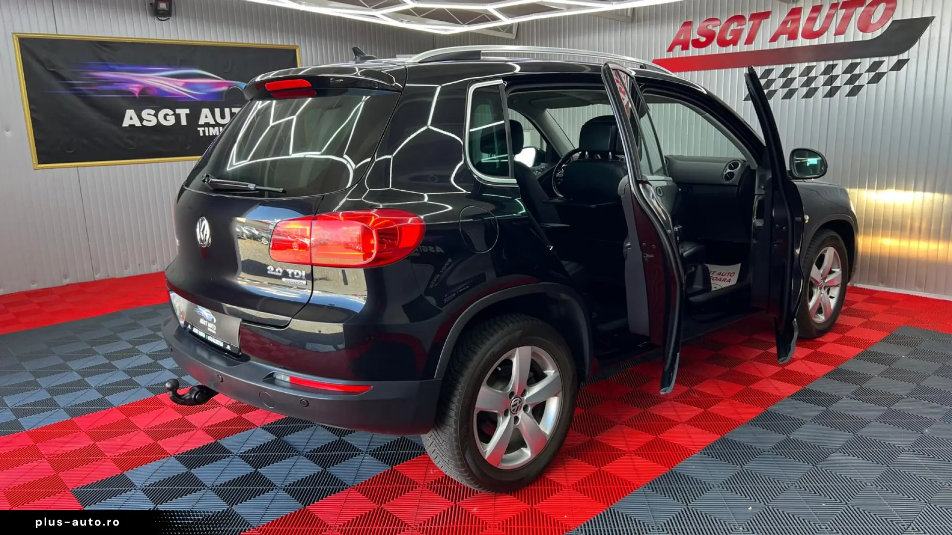 VW TIGUAN  AUTOMAT  4X4  AN 2014
