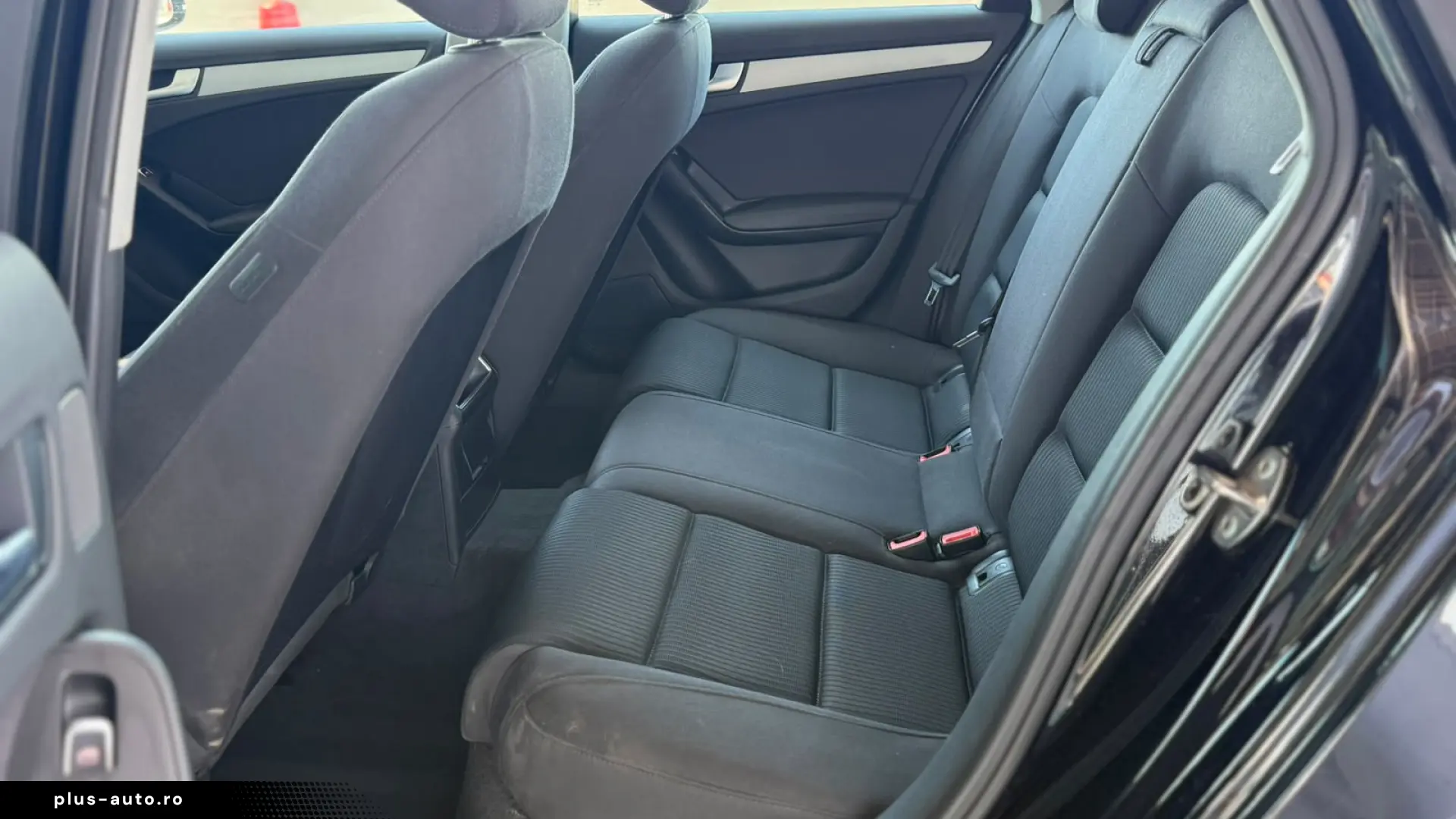 Audi A4 AVANT ULTRA Sport Edition 06.2014 2.0TDI 163CP