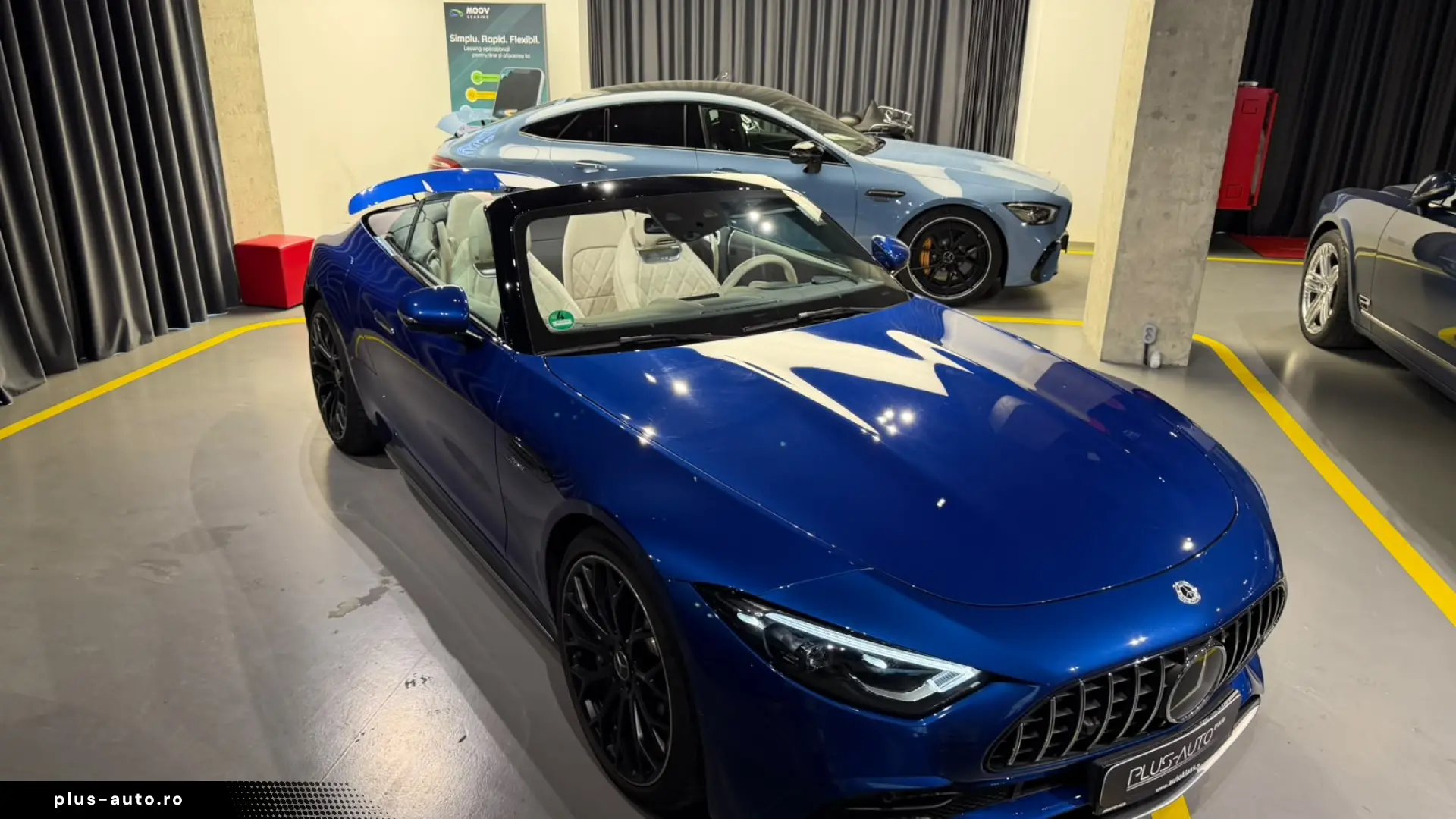 Mercedes-Benz SL43 AMG - Spectral Blue   Manufaktur