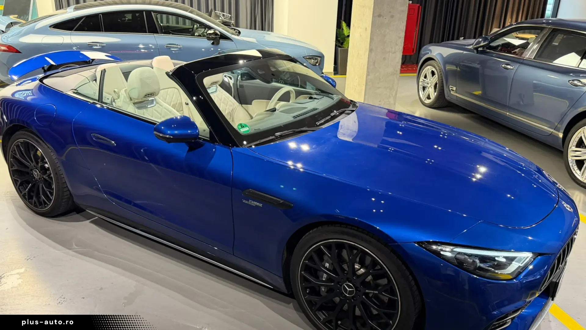 Mercedes-Benz SL43 AMG - Spectral Blue   Manufaktur