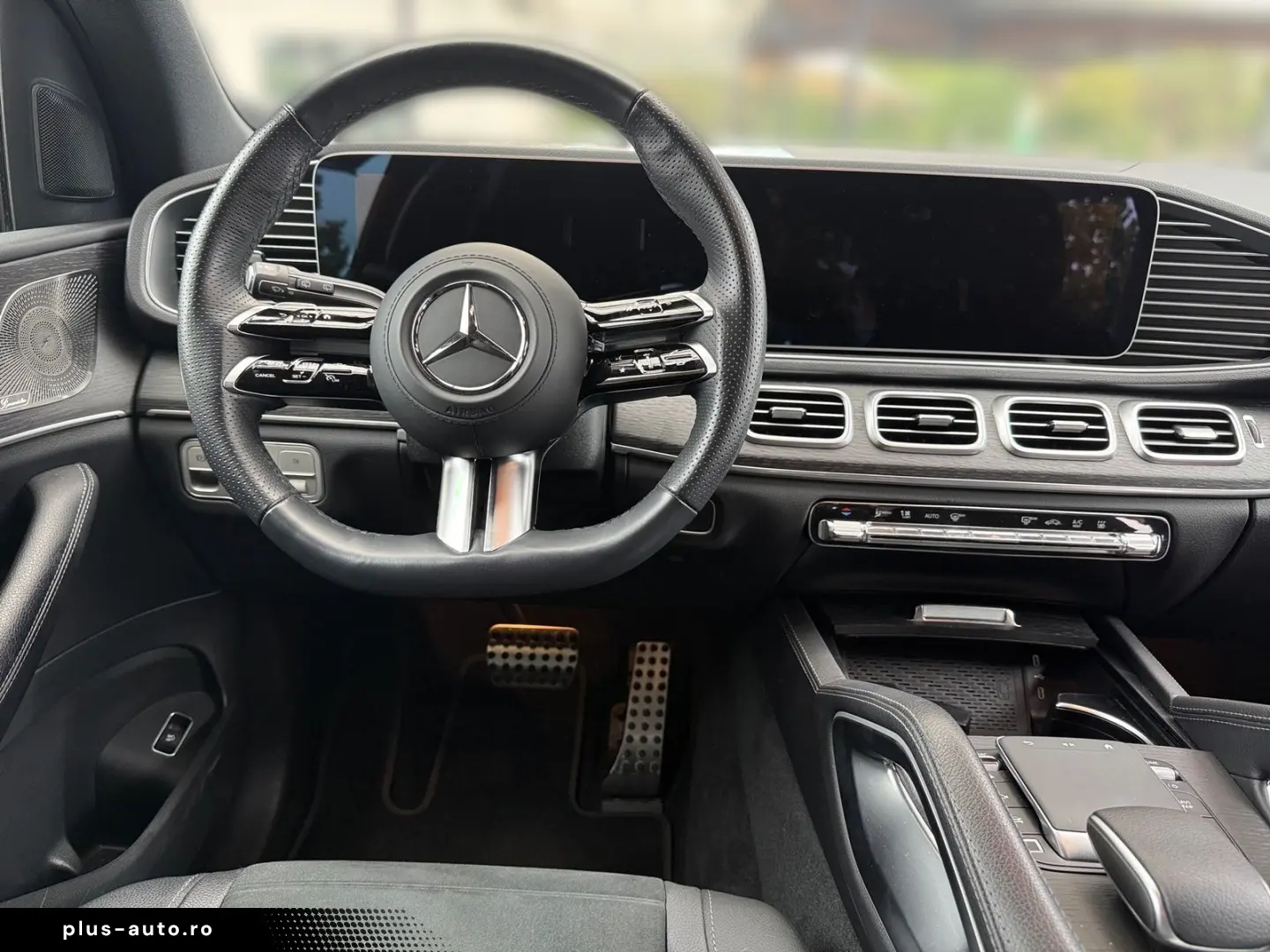 MERCEDES-BENZ GLE 350 de 4M AMG Burm Pano Night AIRM