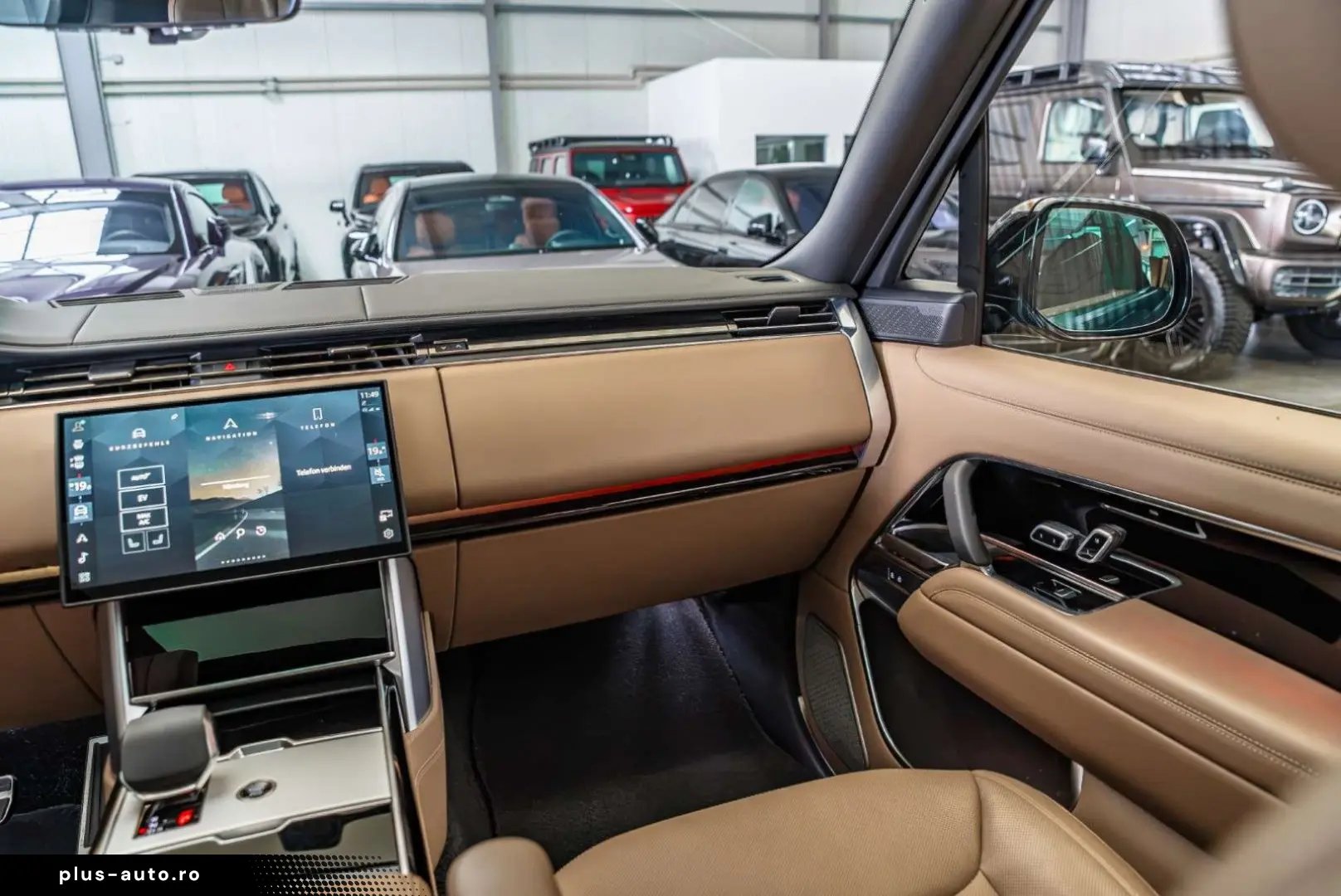 Land Rover Range Rover 2025 hibrid, 159.257 € — imagine 12
