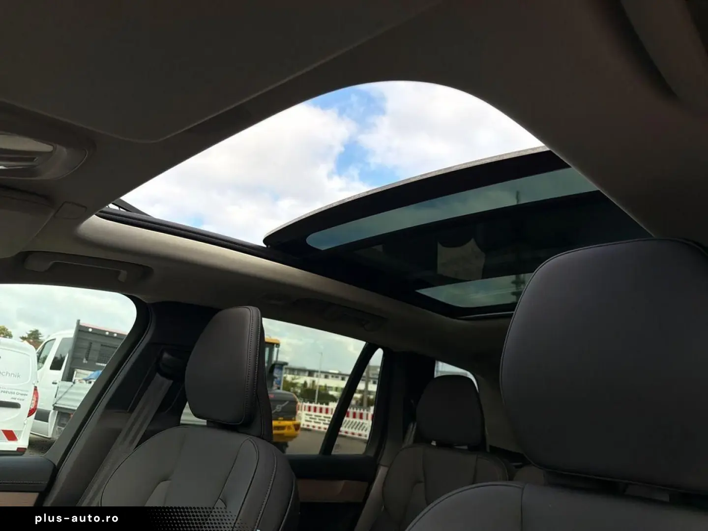 VOLVO XC90 T8 AWD Plus Dark Recharge 360  ACC HUD PANO
