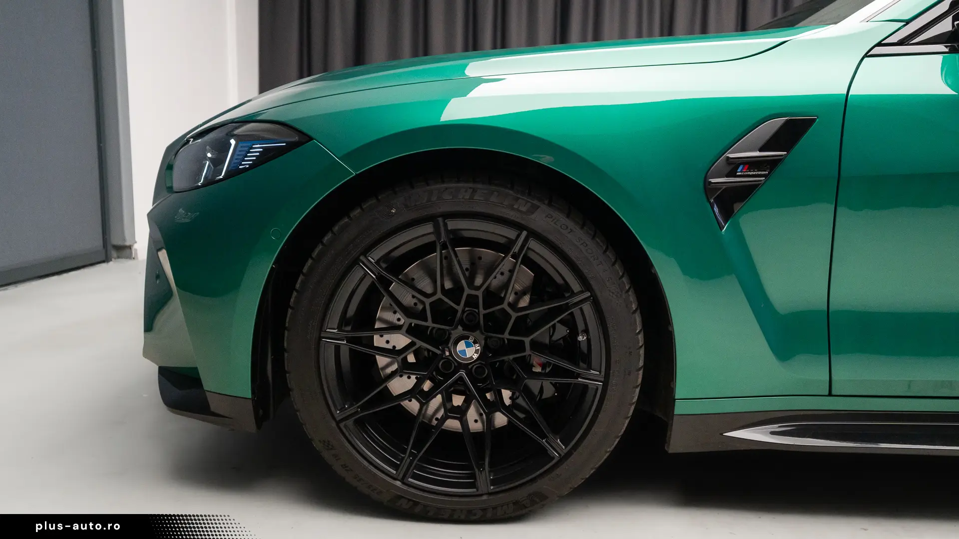 BMW M4 Competition xDrive    LCI
