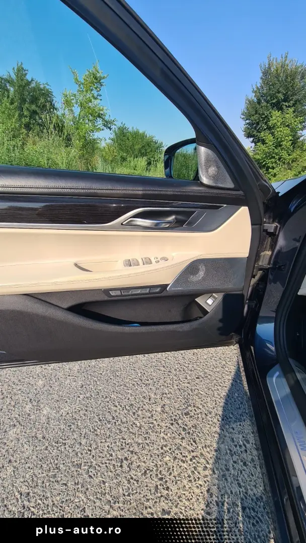 BMW 740
